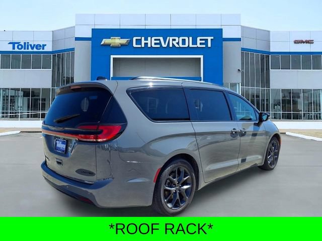 Used 2025 Chrysler Pacifica Limited FWD image 5
