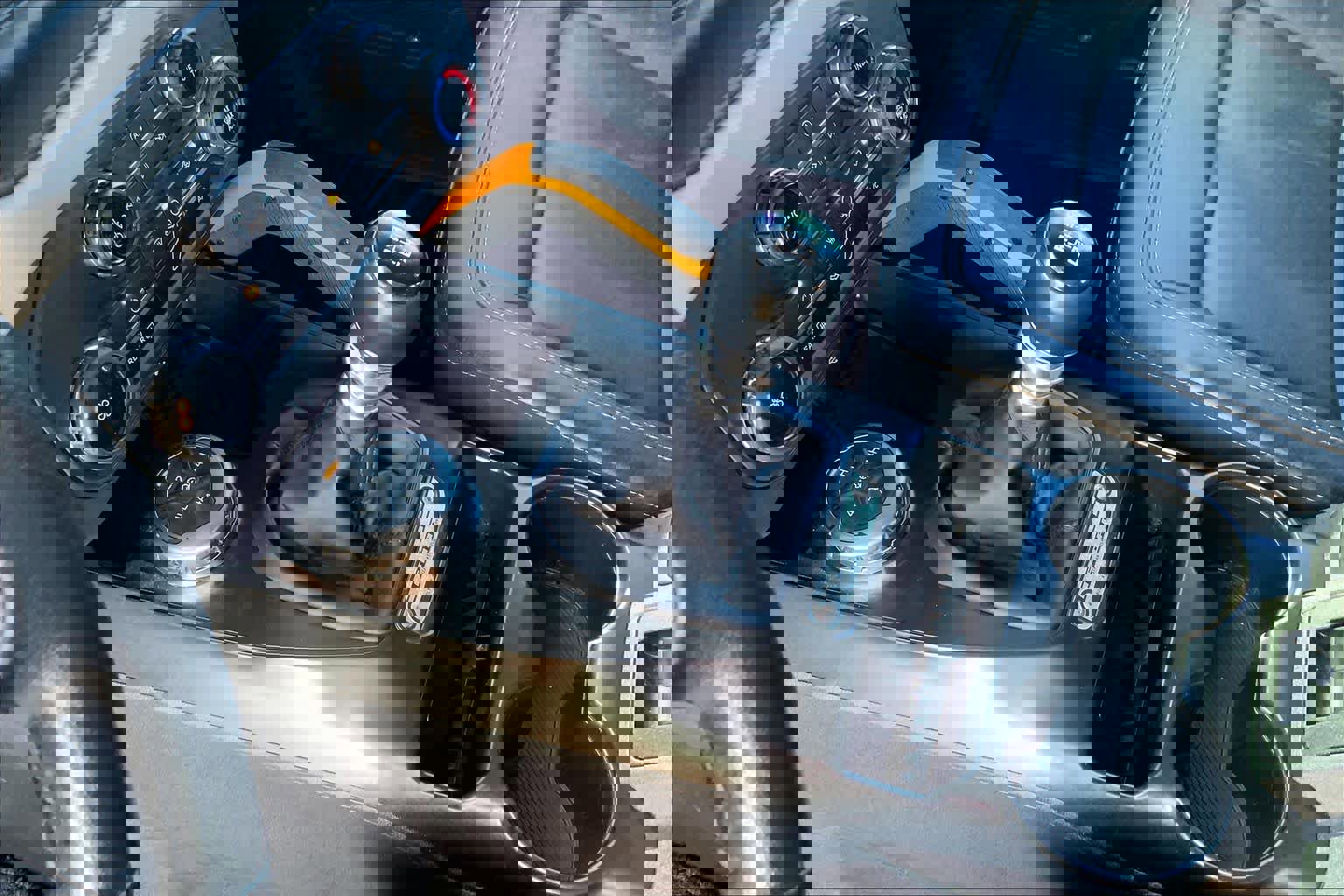 Used 2023 Ford Bronco Badlands image 17