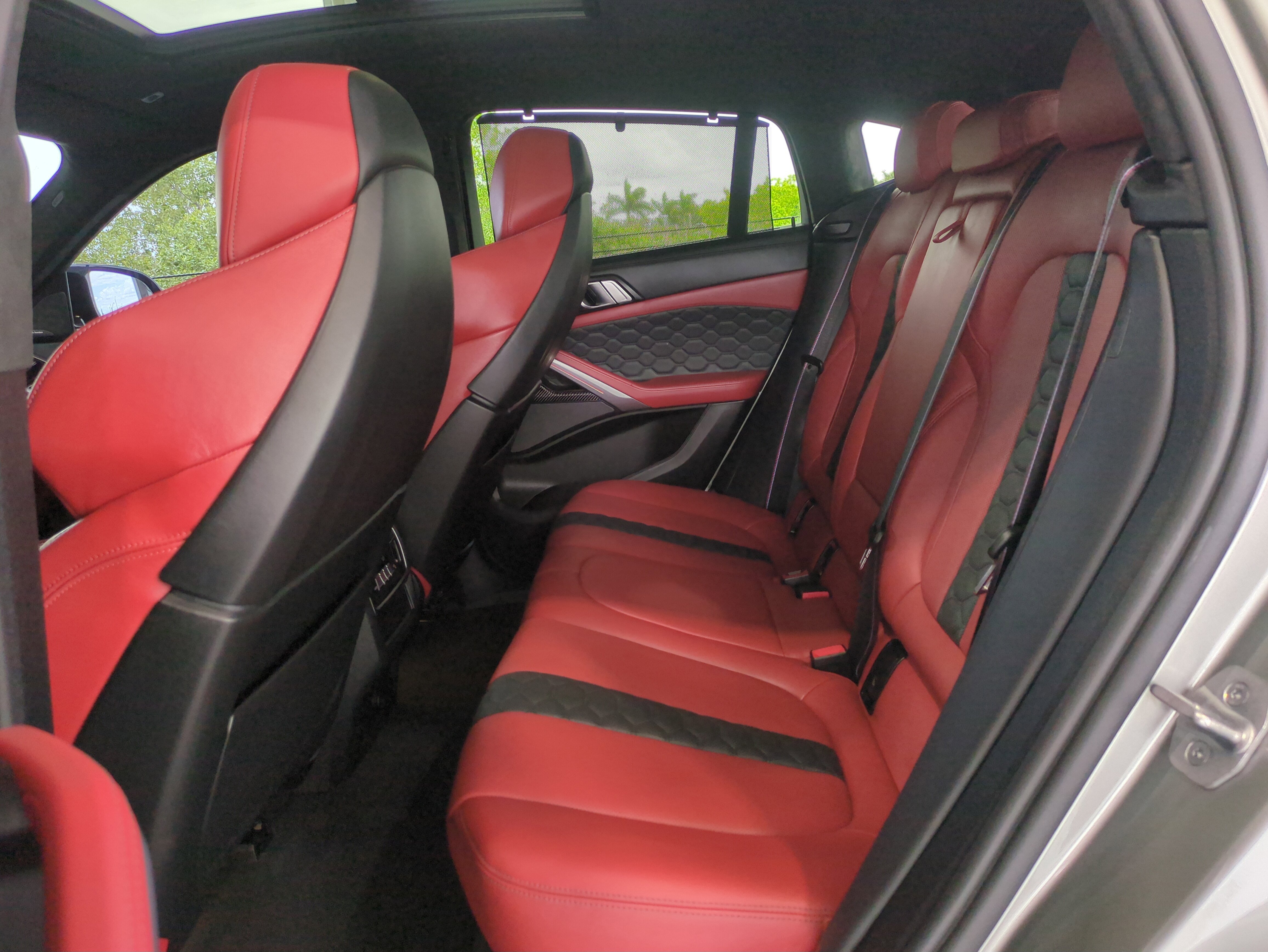 Used 2022 BMW X6 M w/ Competition Package image 15