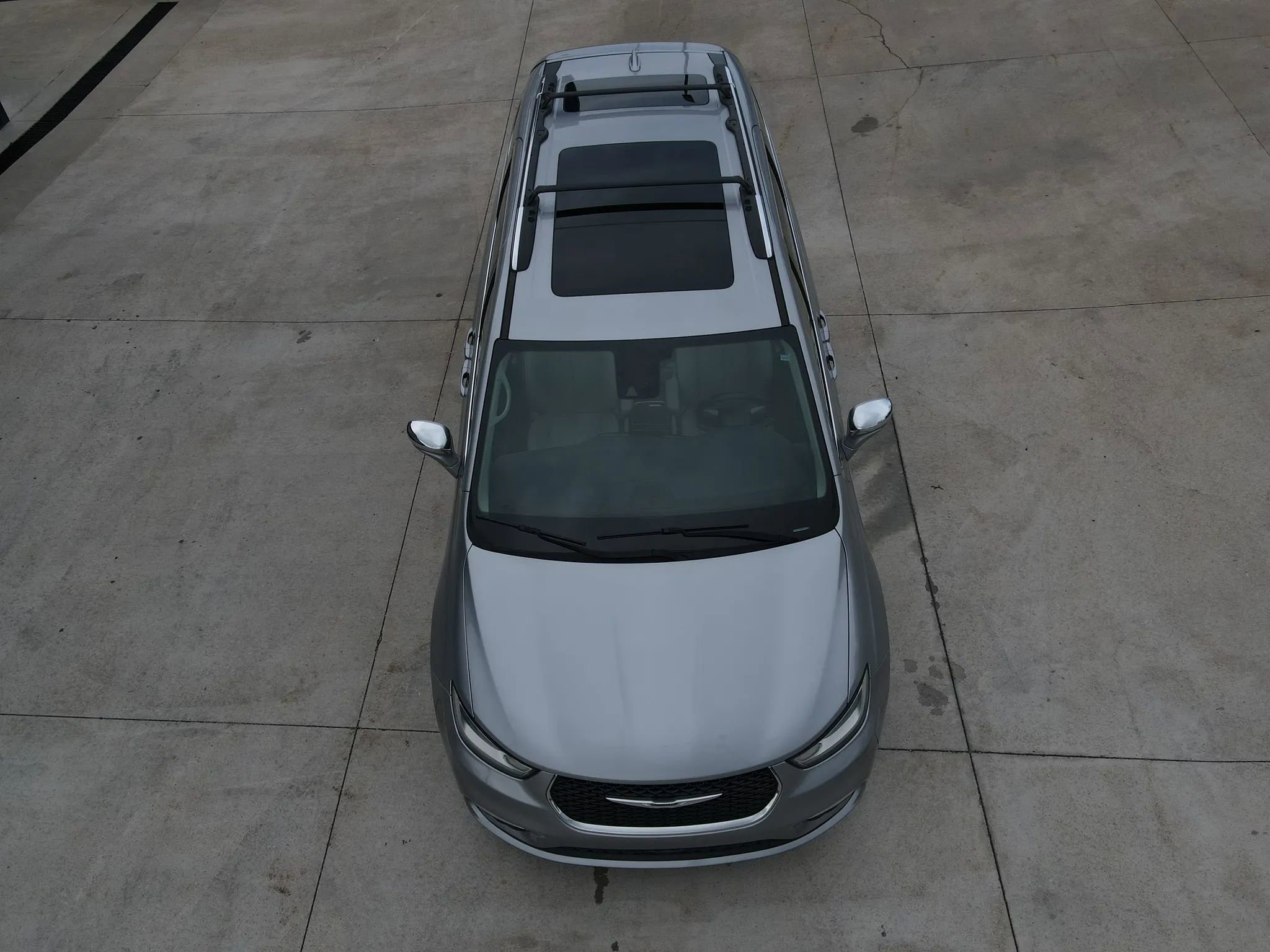 Used 2021 Chrysler Pacifica Limited image 59