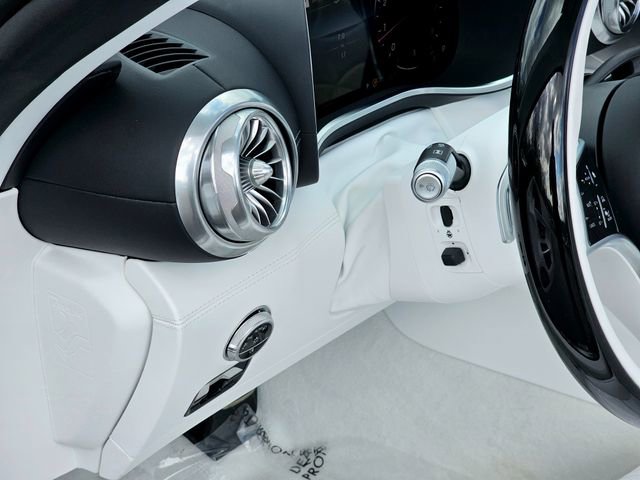 New 2026 Mercedes-Benz Maybach SL 680 image 28