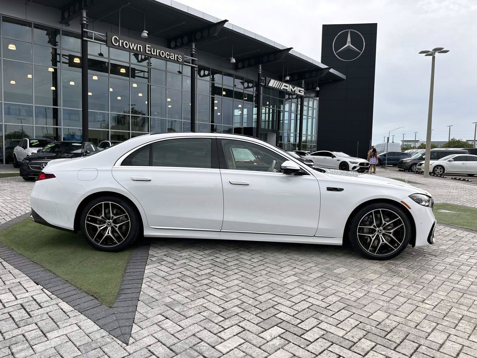 New 2027 Mercedes-Benz S 580 4MATIC Sedan image 6