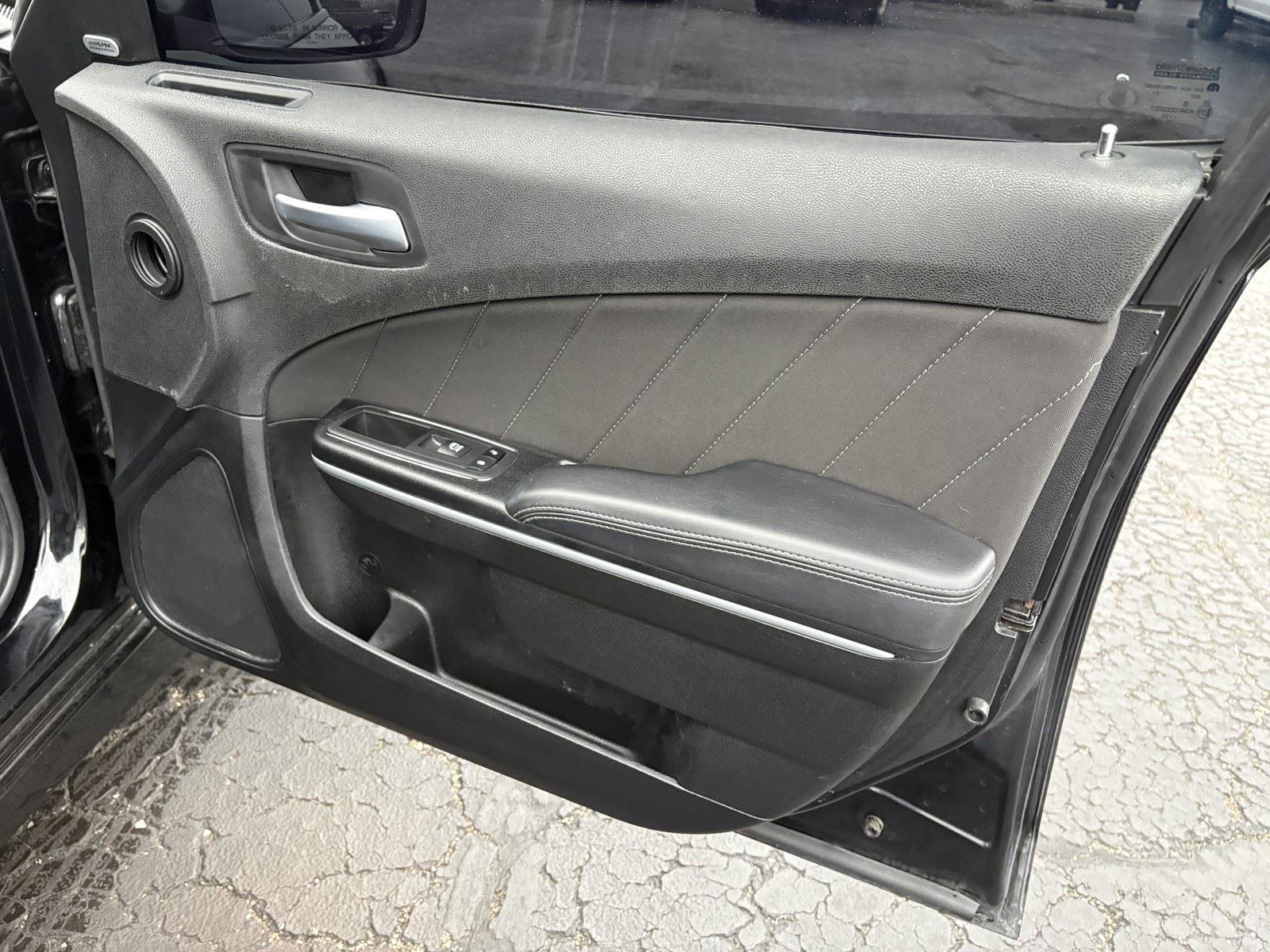 Used 2022 Dodge Charger R/T image 11