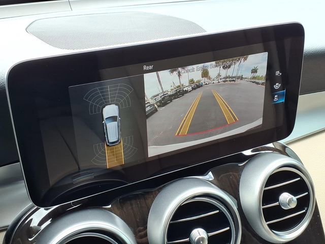 Used 2021 Mercedes-Benz GLC 300 image 25