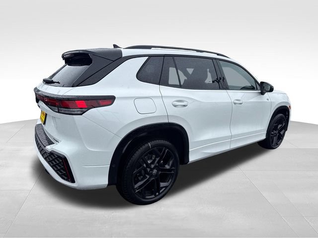 New 2026 Volkswagen Tiguan SE R-Line AWD/4WD image 7