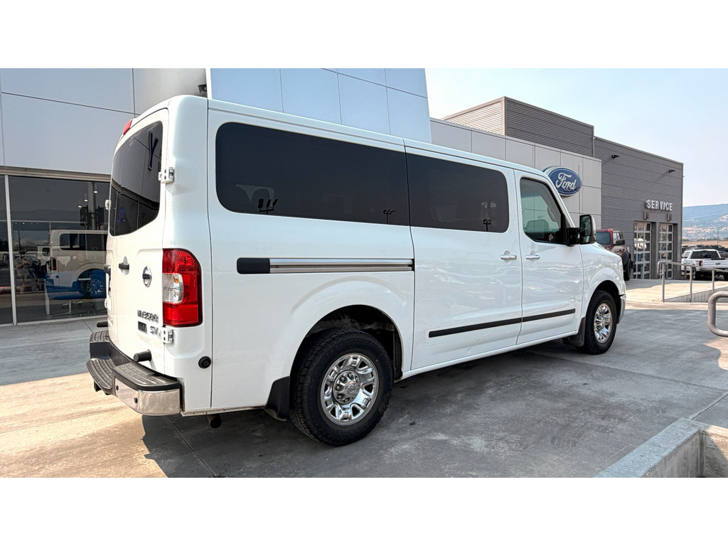 Used 2015 Nissan NV 3500 SV w/ Technology Package RWD image 9