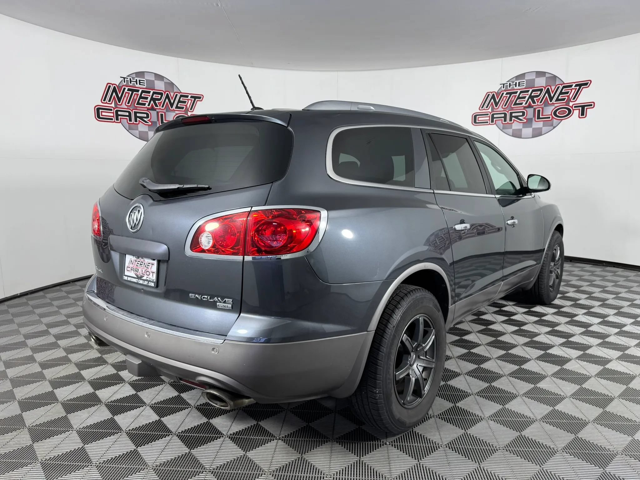 Used 2011 Buick Enclave CXL w/ Trailering Provision Package AWD/4WD image 7