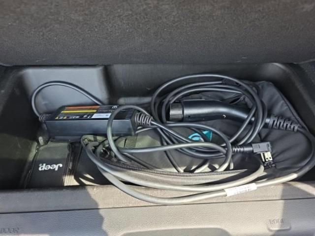 Used 2023 Jeep Wrangler Unlimited Sahara w/ Cold Weather Group image 18