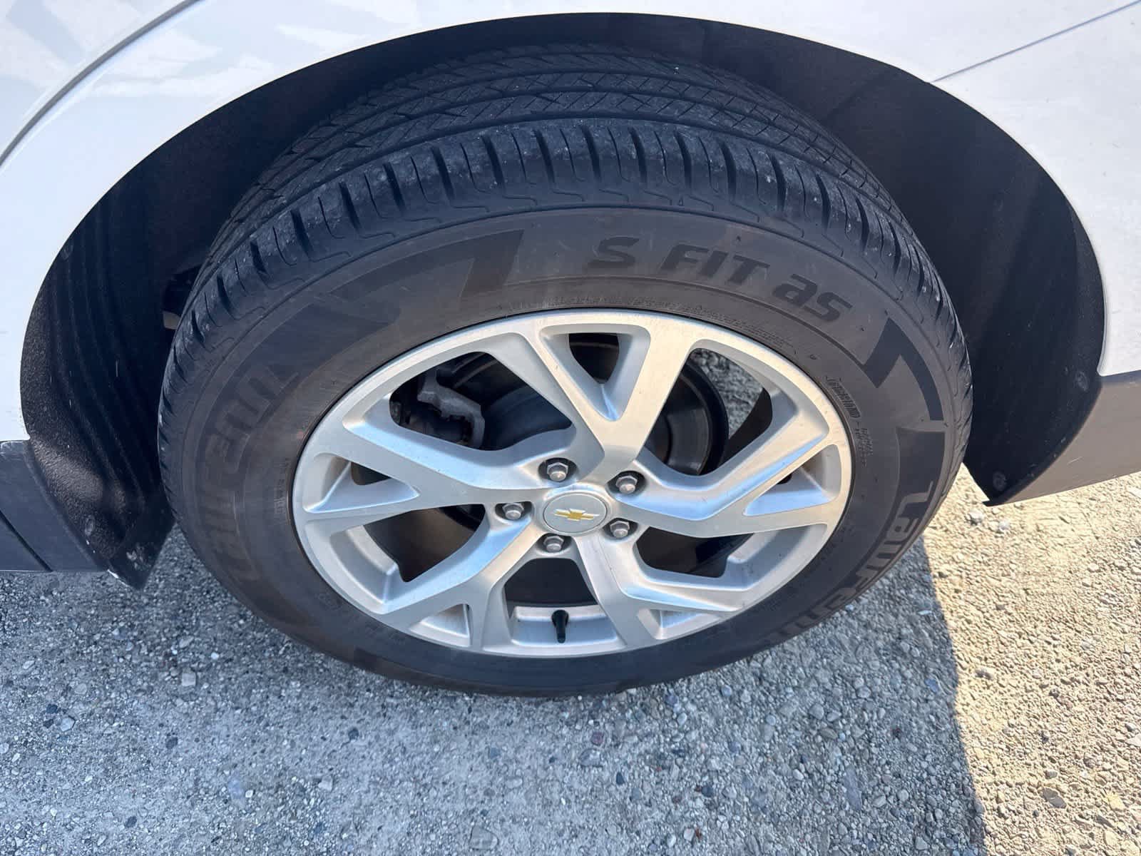 Used 2019 Chevrolet Equinox LT AWD/4WD image 7