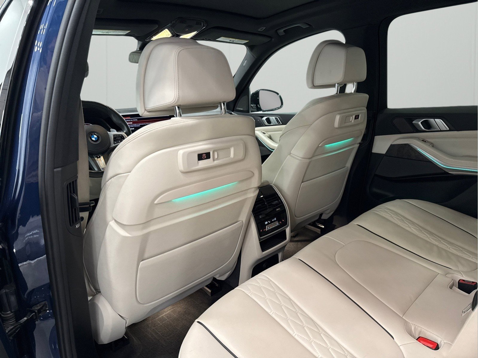 Used 2019 BMW X5 xDrive40i w/ M Sport Package image 39