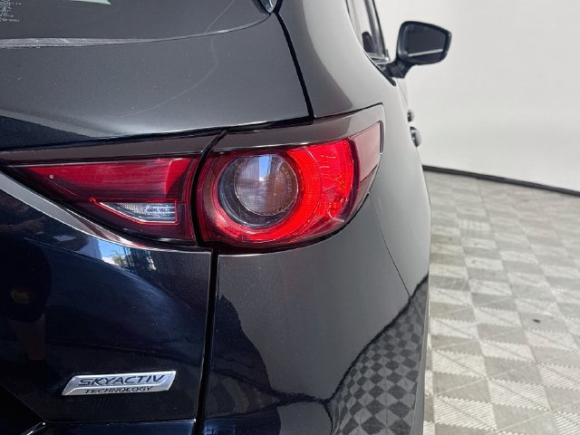 Used 2018 MAZDA CX-5 Touring w/ Preferred Equipment Package FWD image 33
