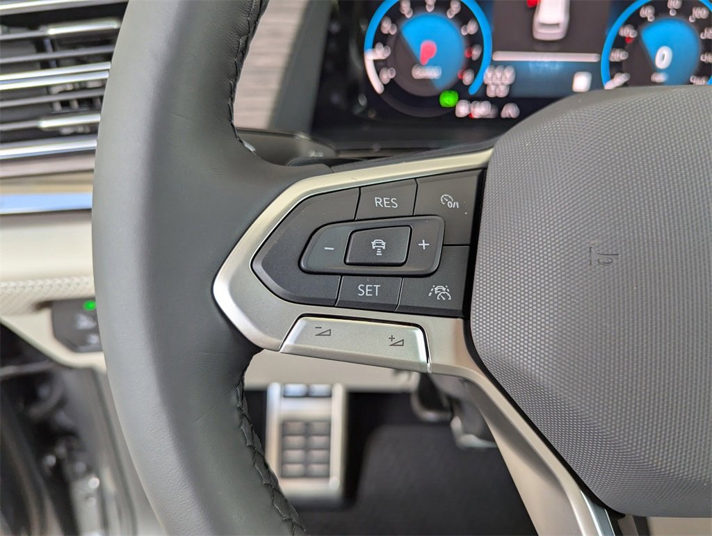 New 2025 Volkswagen Atlas SEL Premium R-Line image 21