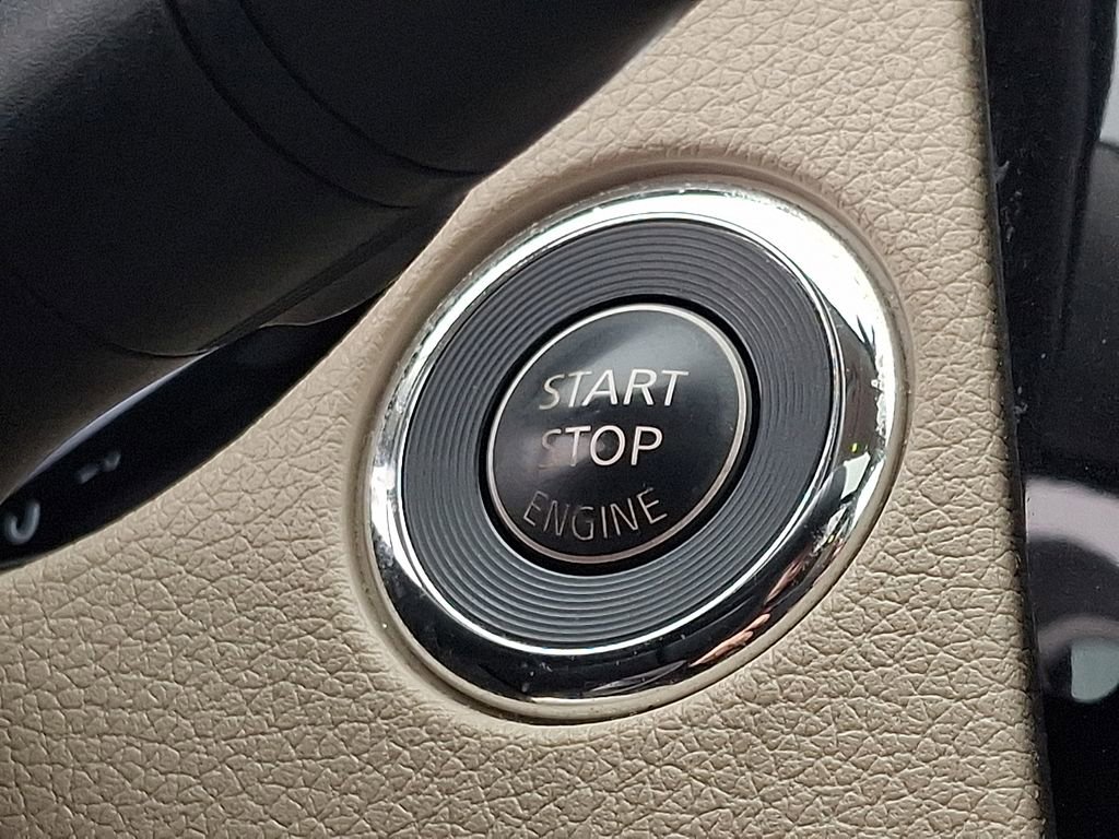 Used 2016 Nissan Rogue SL w/ SL Premium Package image 23