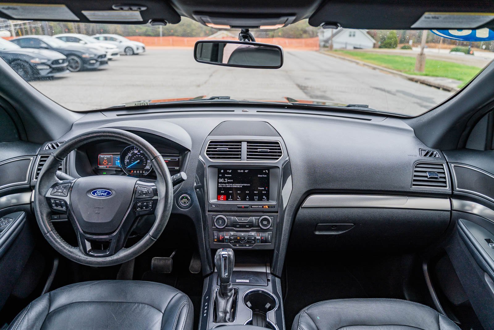 Certified 2018 Ford Explorer XLT w/ Equipment Group 202A image 23