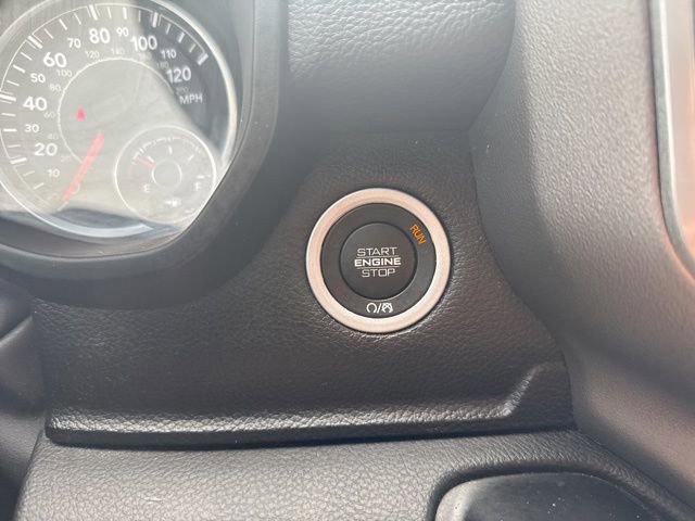 Used 2022 RAM 1500 Big Horn AWD/4WD image 18