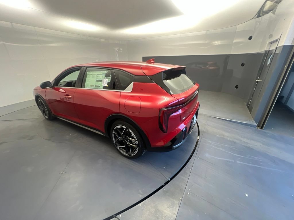 New 2026 Kia K4 GT-Line Turbo FWD image 3