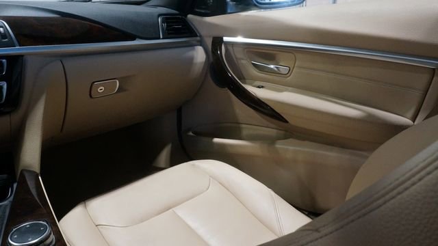 Used 2016 BMW 340i xDrive Sedan image 35