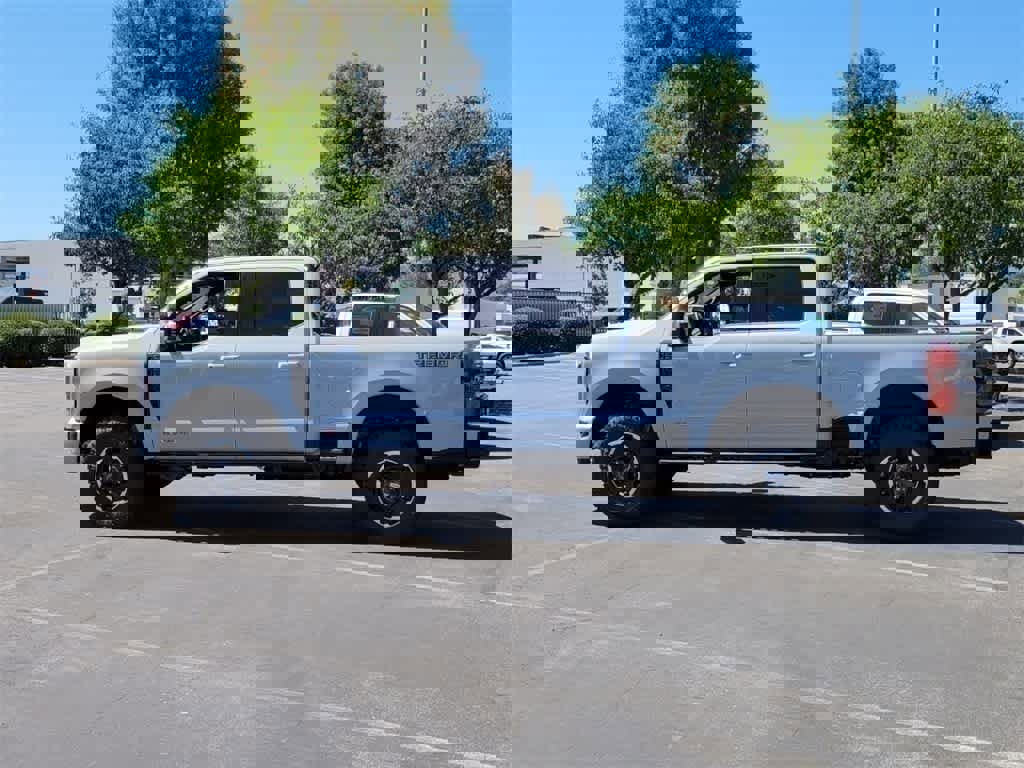 New 2025 Ford F250 Platinum w/ Tremor Off-Road Package image 2