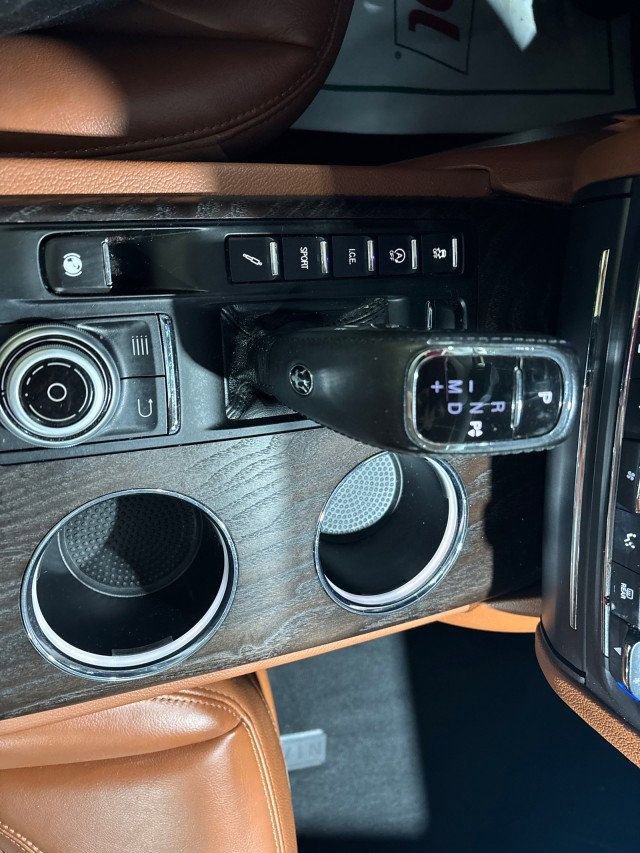 Used 2019 Maserati Quattroporte S image 15