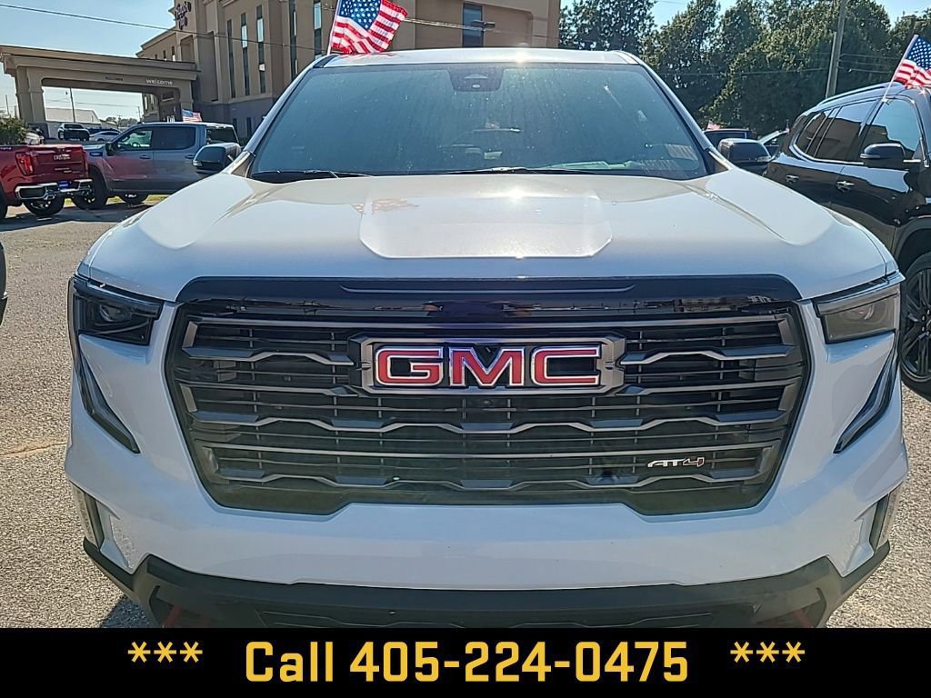 New 2026 GMC Acadia AT4 w/ LPO, Floor Liner Package image 15