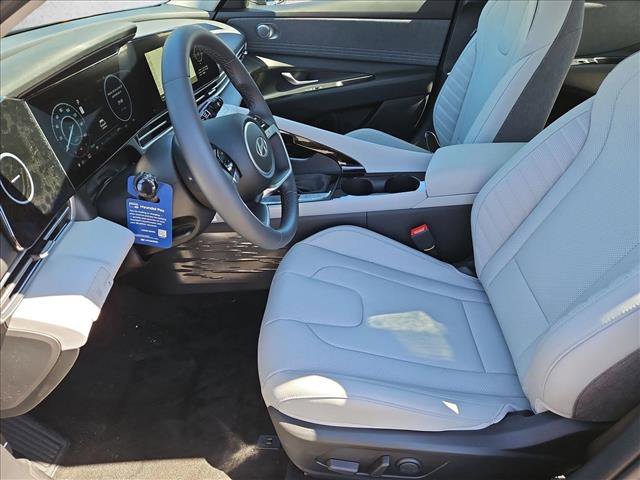 New 2026 Hyundai Elantra Limited FWD image 4