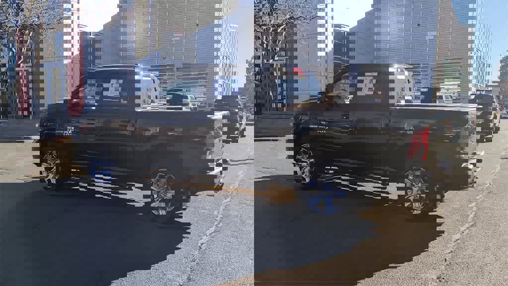 Used 2014 RAM 1500 Sport w/ Sport Premium Group image 6