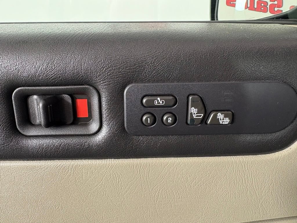 Used 2003 HUMMER H2 AWD/4WD image 13