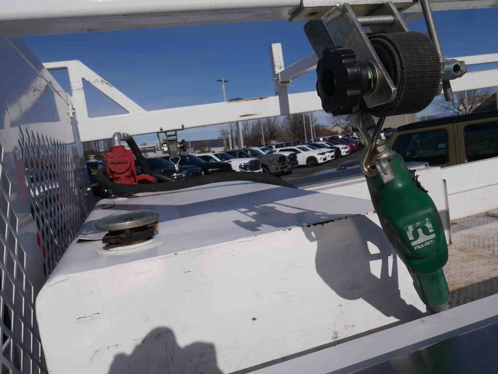 Used 2018 RAM 3500 Tradesman w/ Chrome Appearance Group image 12