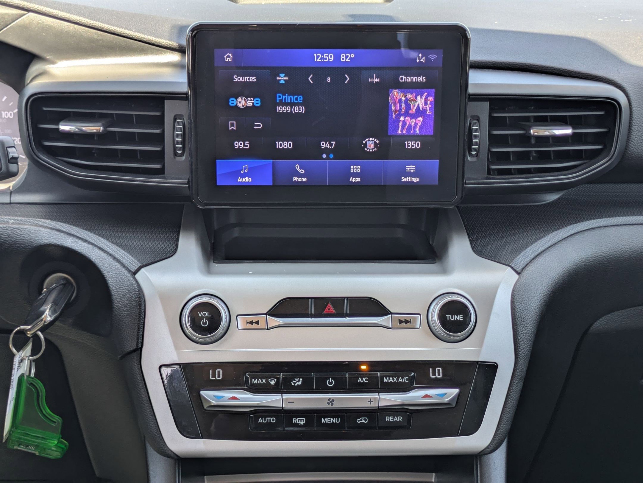 Used 2020 Ford Explorer 2WD image 15