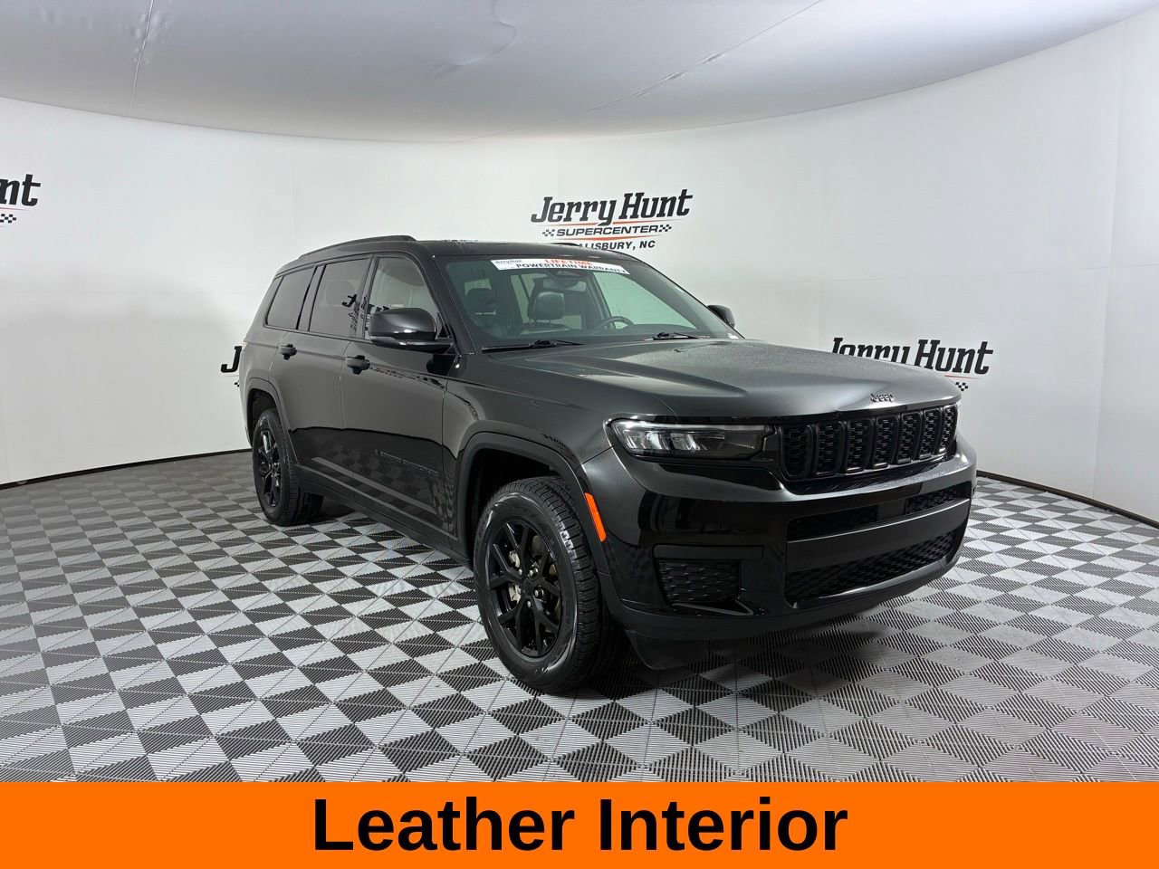 Used 2024 Jeep Grand Cherokee L Altitude image 6