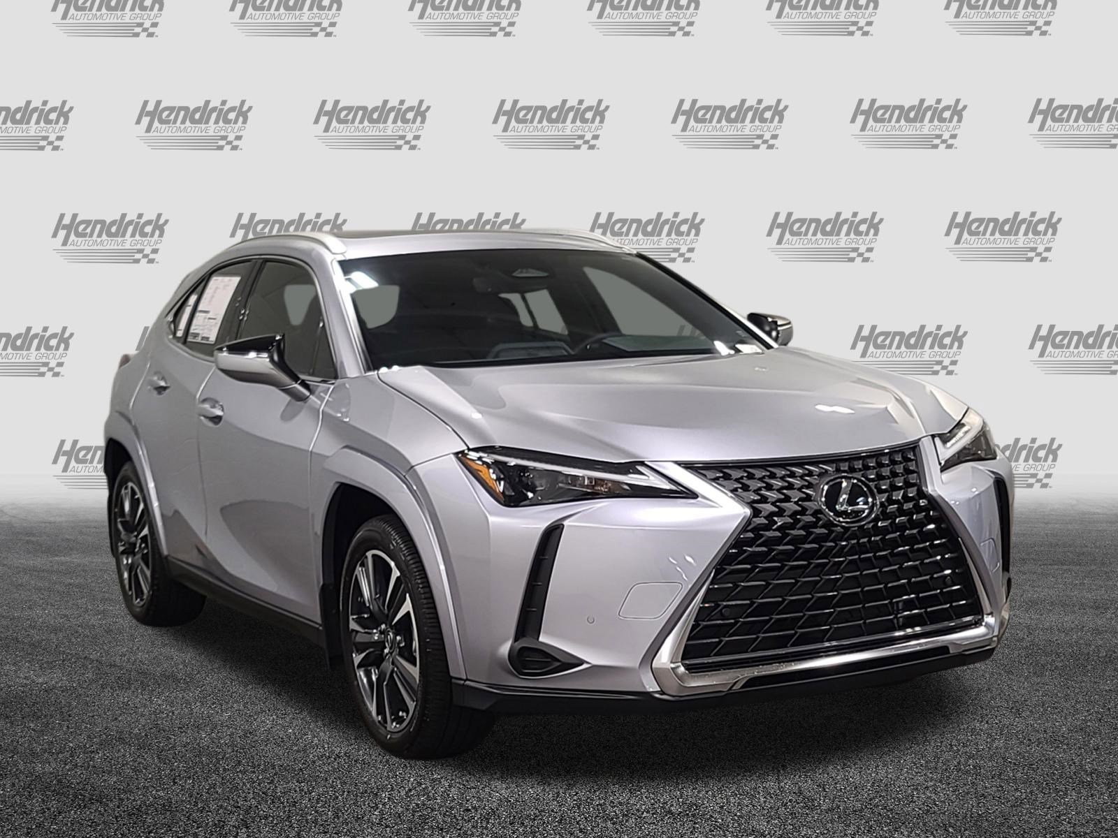 New 2026 Lexus UX 300h AWD image 2