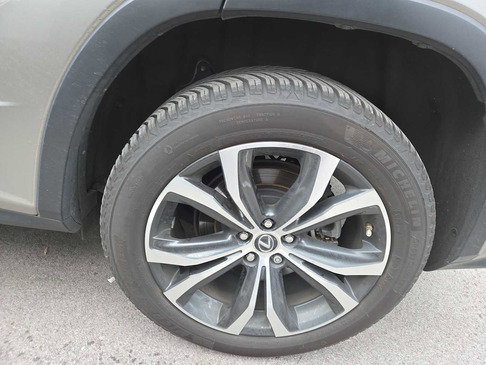 Used 2019 Lexus RX 350 AWD image 8