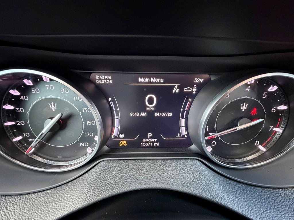 Used 2022 Maserati Levante Modena image 14