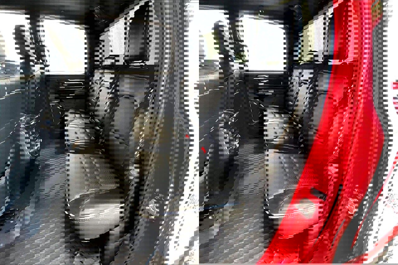 Used 2019 RAM 1500 Laramie w/ Sport Appearance Package image 24