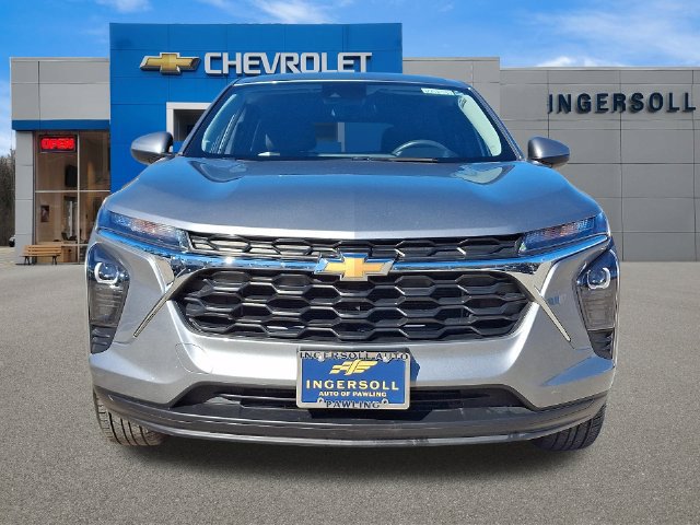 Used 2024 Chevrolet Trax LS w/ LS Convenience Package FWD image 24
