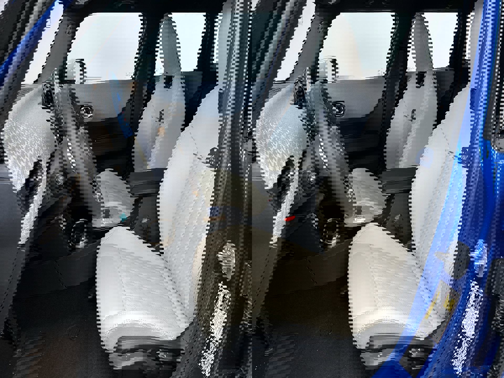 New 2026 MINI Cooper 4-Door Hardtop image 12