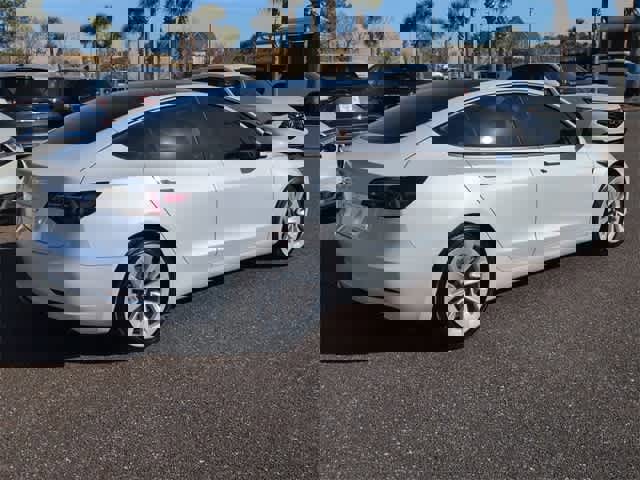 Used 2022 Tesla Model 3 Long Range image 8