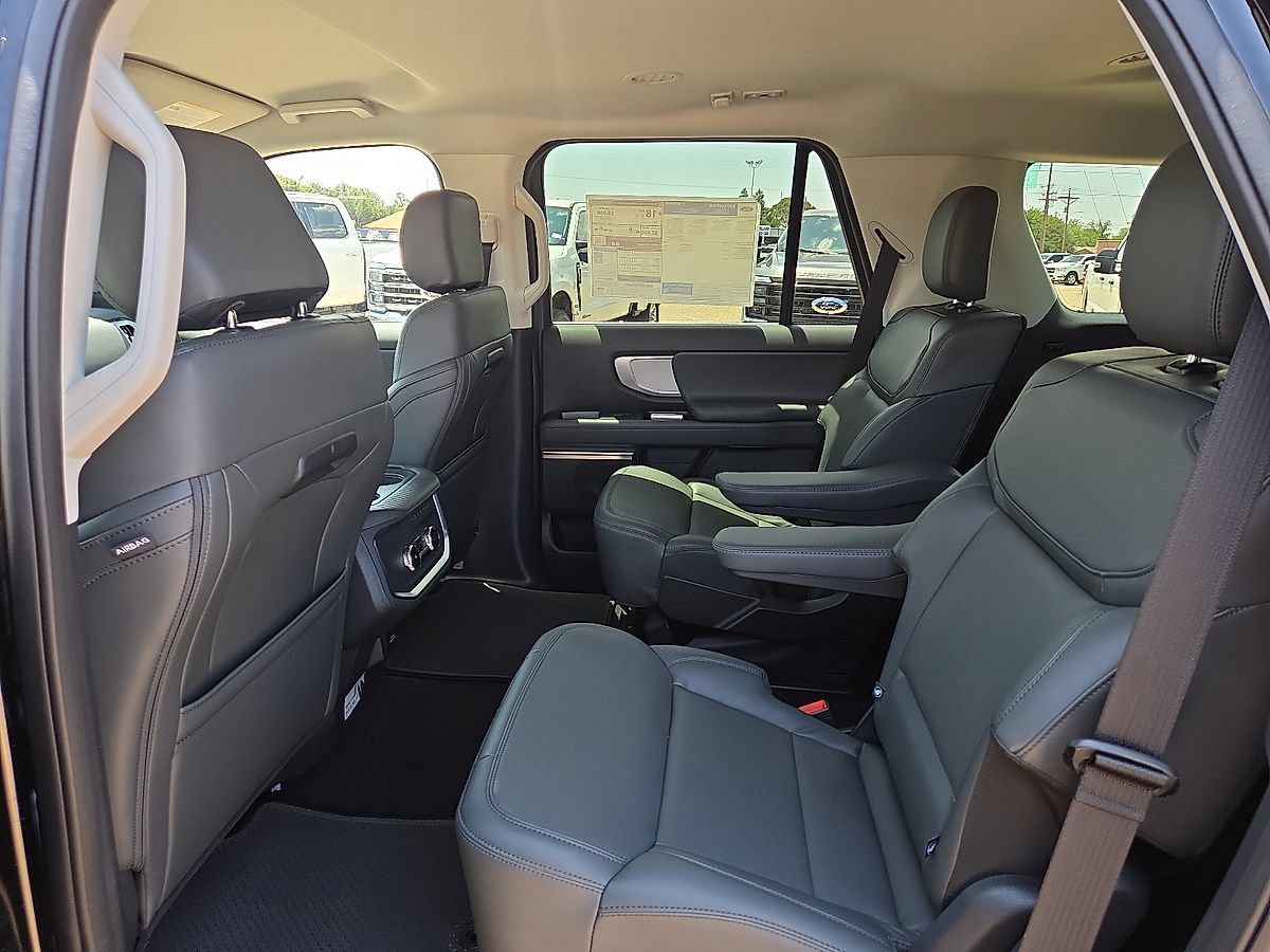 New 2027 Ford Expedition Active AWD/4WD image 7