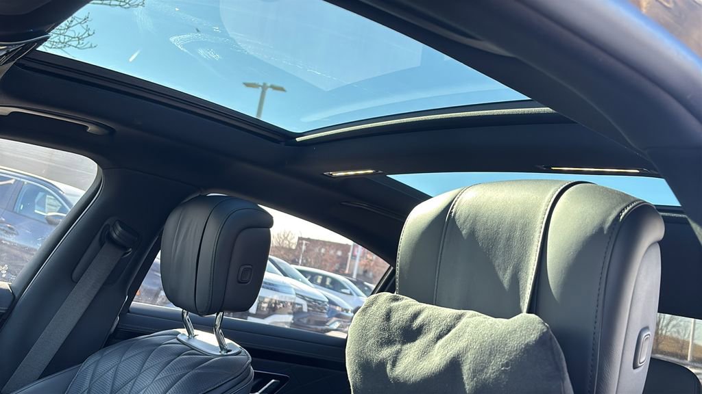 Used 2022 Mercedes-Benz S 500 4MATIC image 25