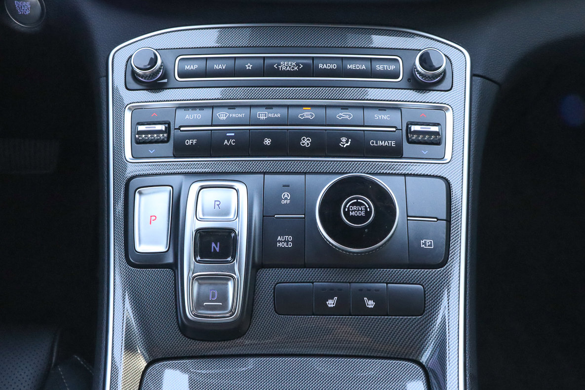 Used 2023 Hyundai Santa Fe XRT image 11