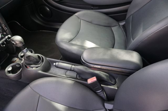 Used 2011 MINI Cooper Hardtop FWD image 21