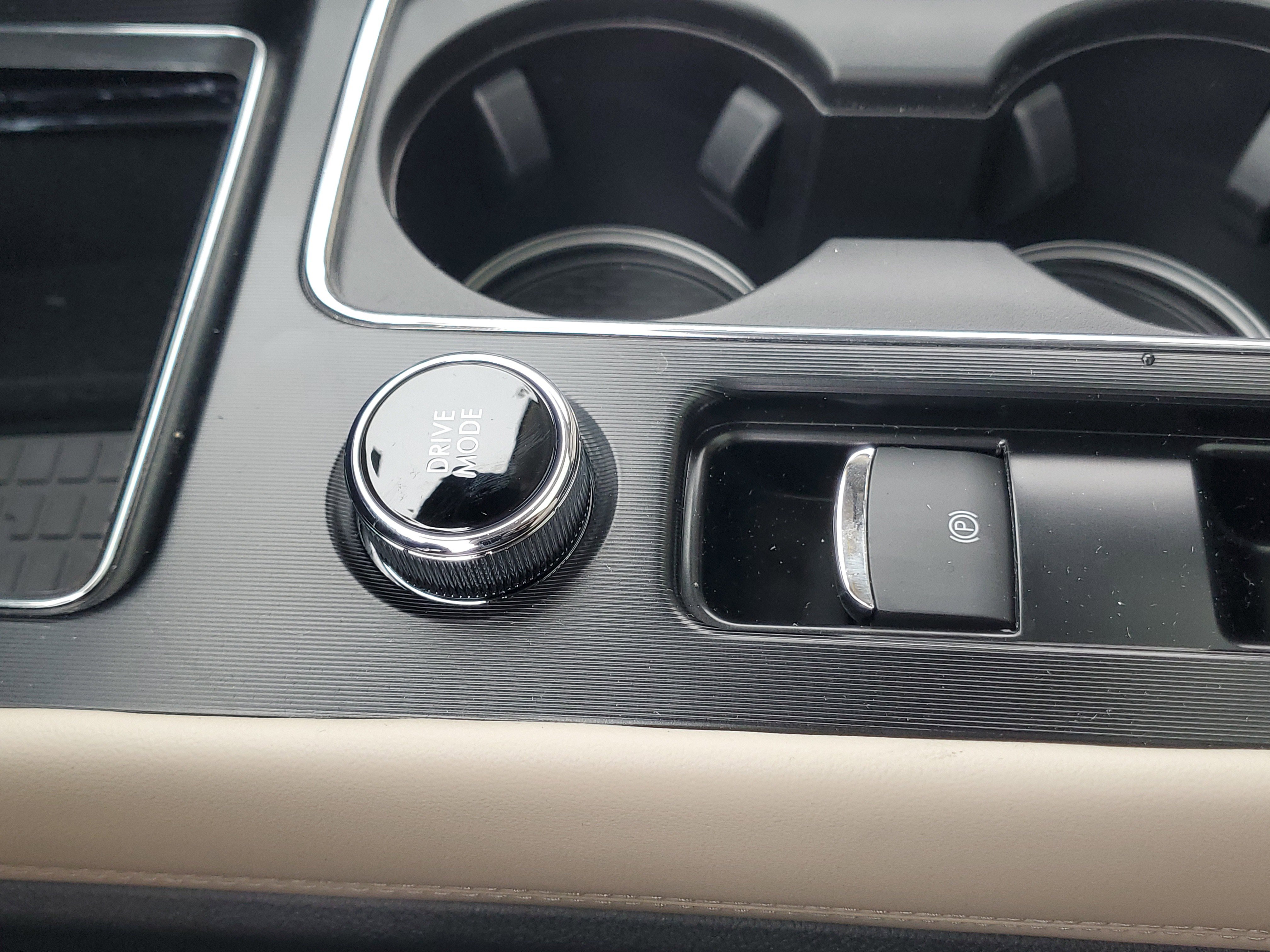 New 2026 Lincoln Corsair Premiere AWD/4WD image 24