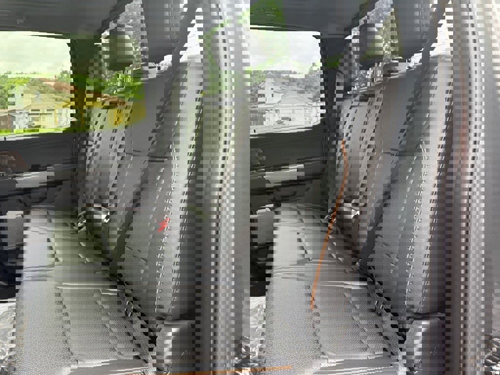 New 2025 Ford F250 Lariat w/ Lariat Ultimate Package image 14