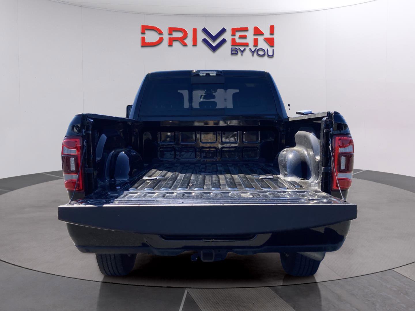 Used 2024 RAM 2500 Laramie image 6