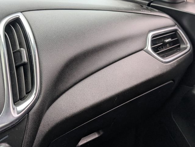 Used 2019 Chevrolet Equinox LT w/ Driver Convenience Package AWD/4WD image 31