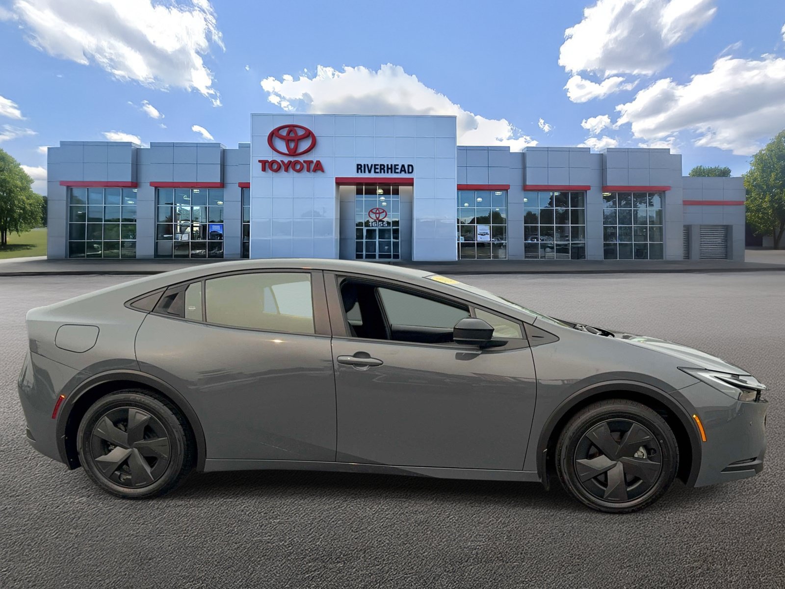 Certified 2024 Toyota Prius Prime FWD image 5