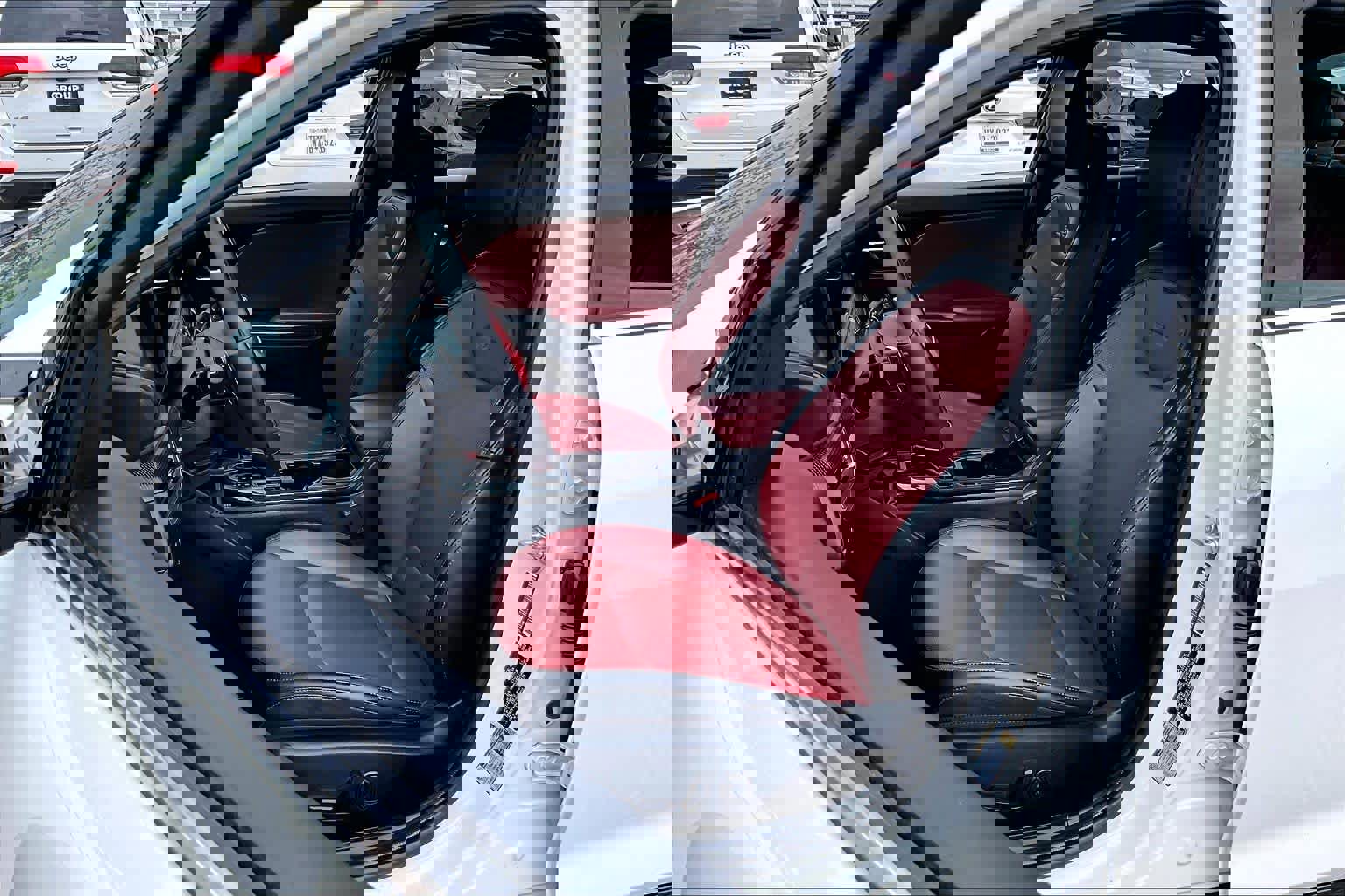 Used 2025 Kia K4 GT-Line w/ GT-Line Premium Package image 7