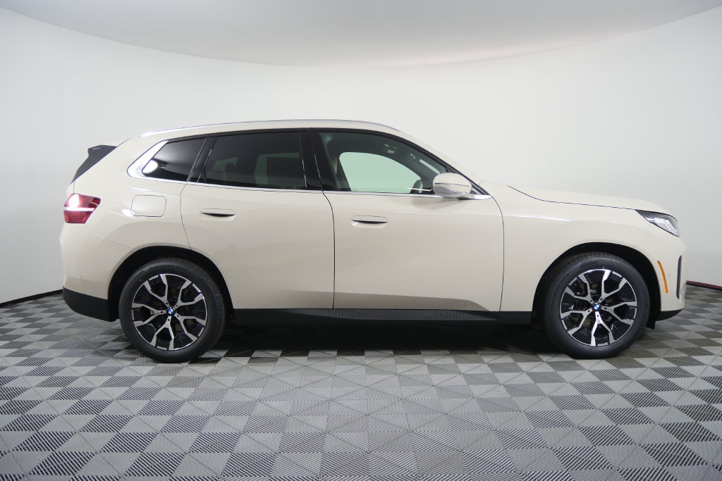 New 2026 BMW X3 xDrive30i w/ Convenience Package AWD/4WD image 3