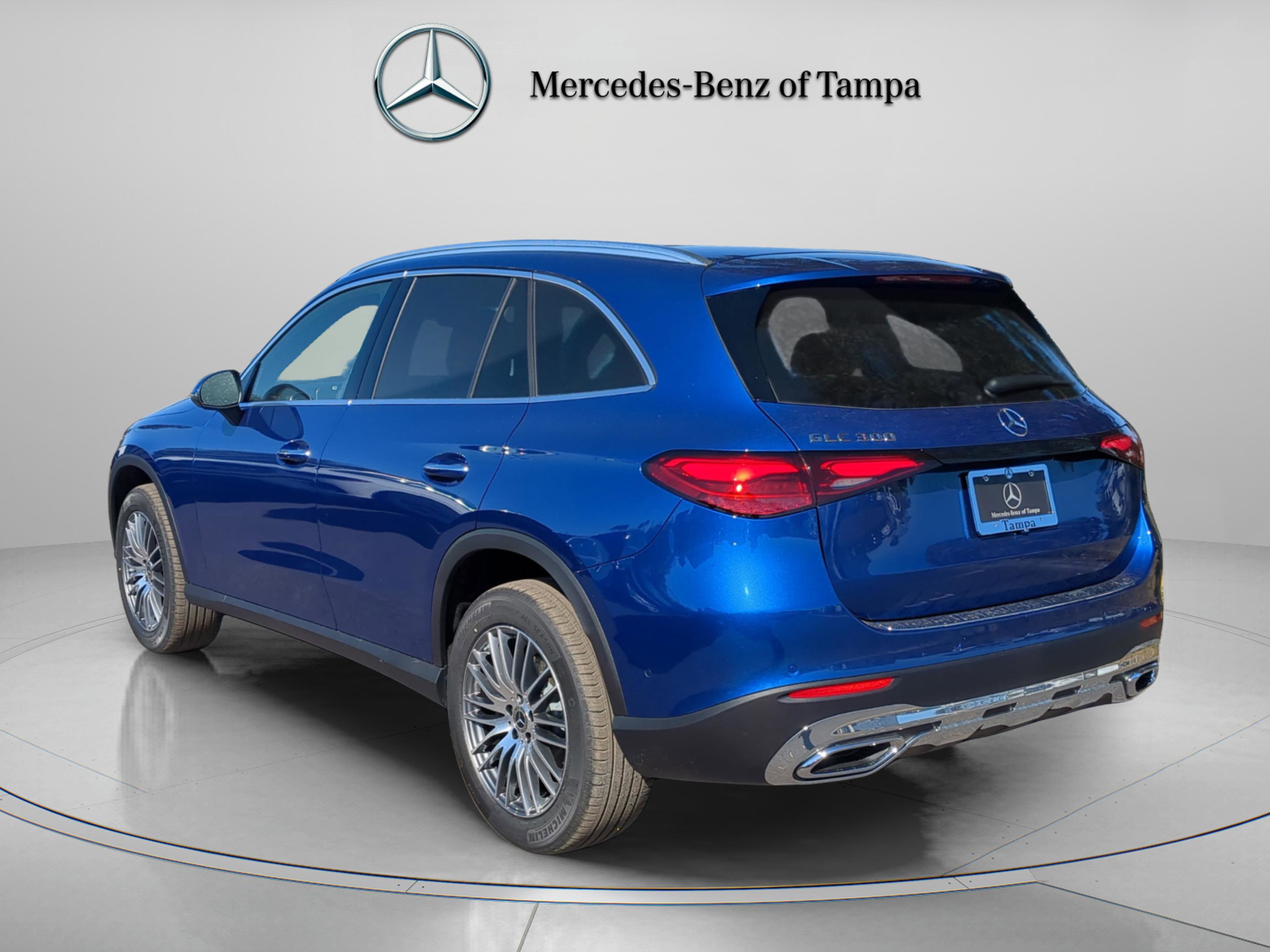 Certified 2026 Mercedes-Benz GLC 300 image 3