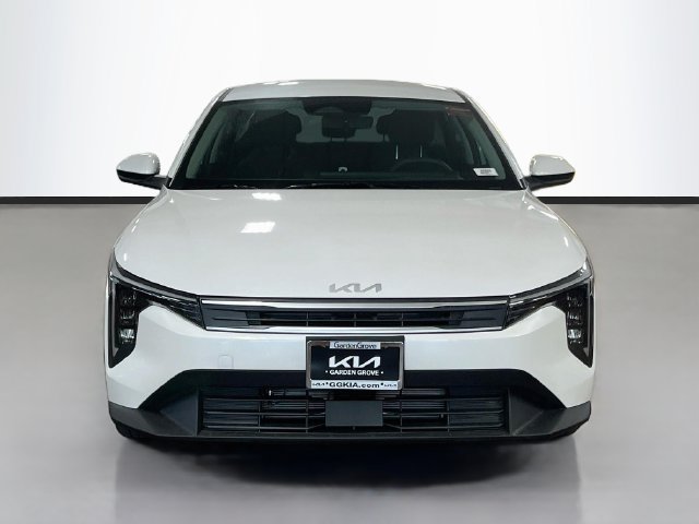 New 2026 Kia K4 FWD image 2